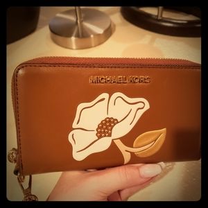 Michael Kors wallet